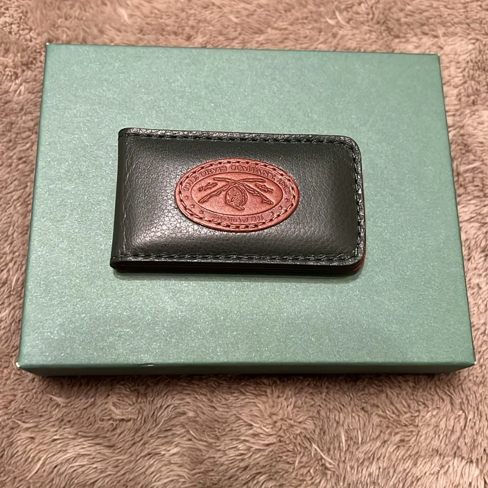New ORVIS Limited Edition leather money.